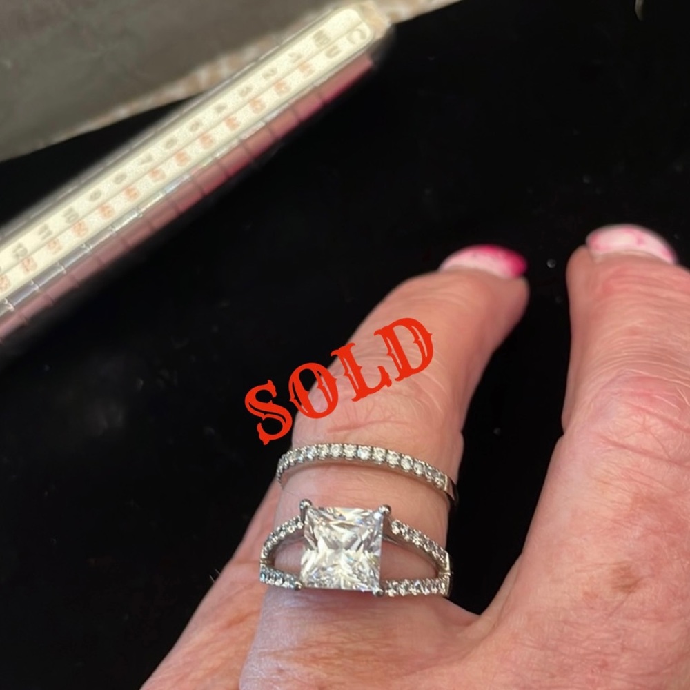 Ladies size 8, 2 piece CZ Silvertone rings